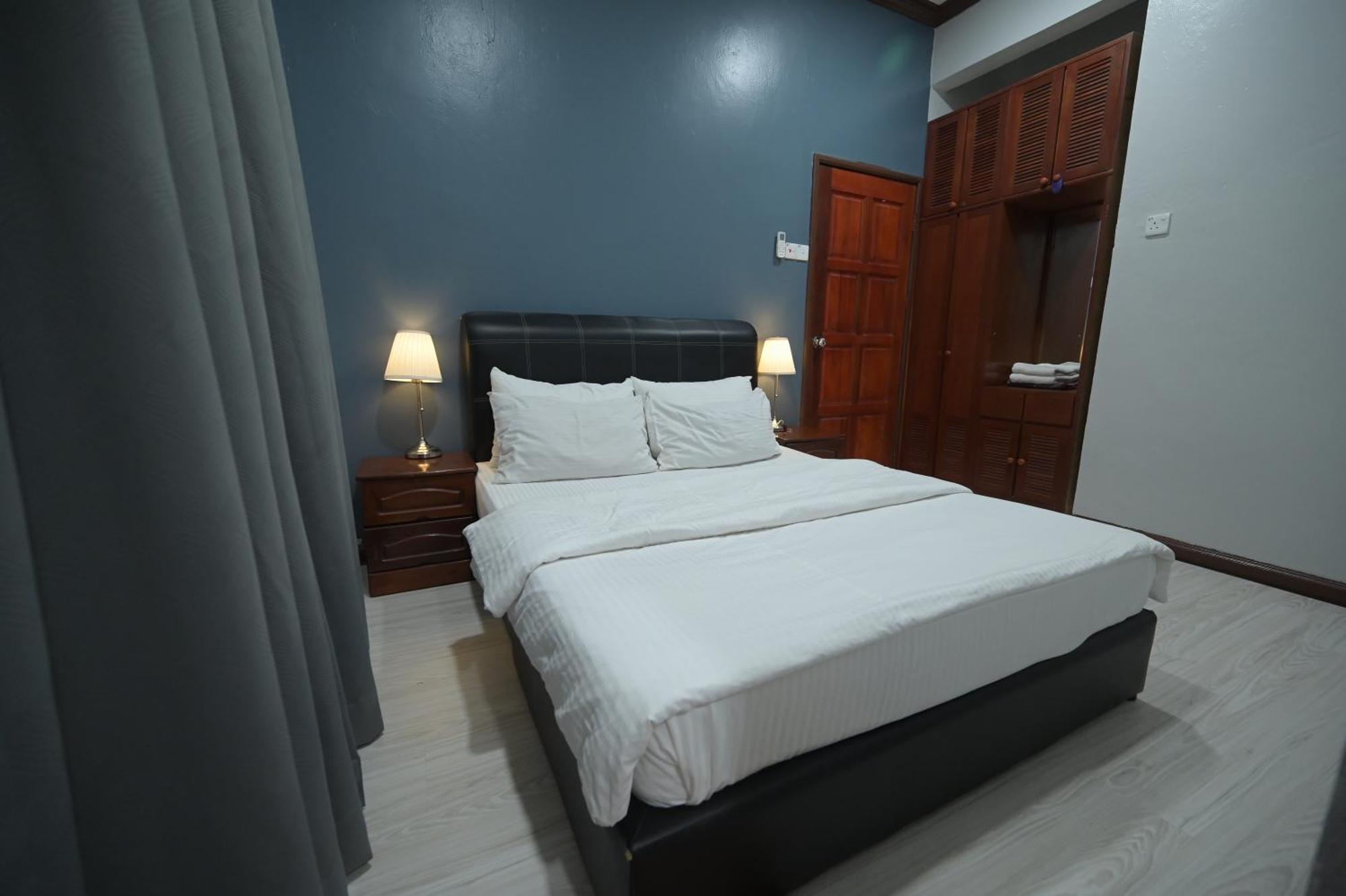 Kesedar Hotel Travel & Tours Sdn Bhd Гуа Мусанг Екстериор снимка
